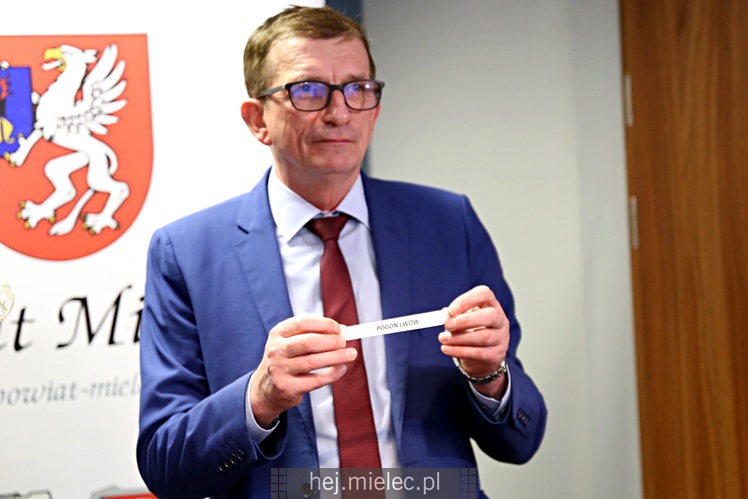 Turniej Dawnych Mistrzów 2018: starosta mielecki wylosował rywali