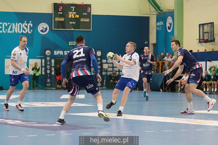 Piłka ręczna: SPR Stal Mielec ? Azoty Puławy 26:31 (14:16)