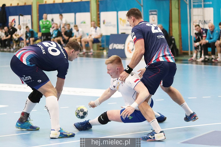 Piłka ręczna: SPR Stal Mielec ? Azoty Puławy 26:31 (14:16)