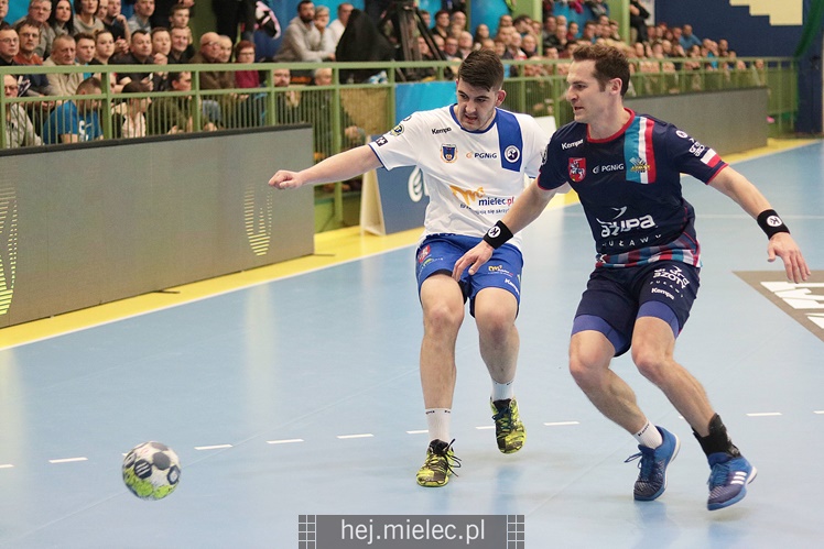 Piłka ręczna: SPR Stal Mielec ? Azoty Puławy 26:31 (14:16)