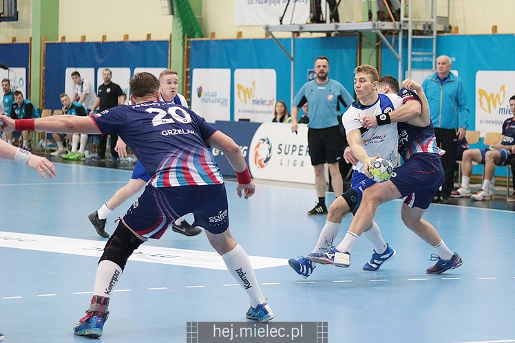 Piłka ręczna: SPR Stal Mielec ? Azoty Puławy 26:31 (14:16)