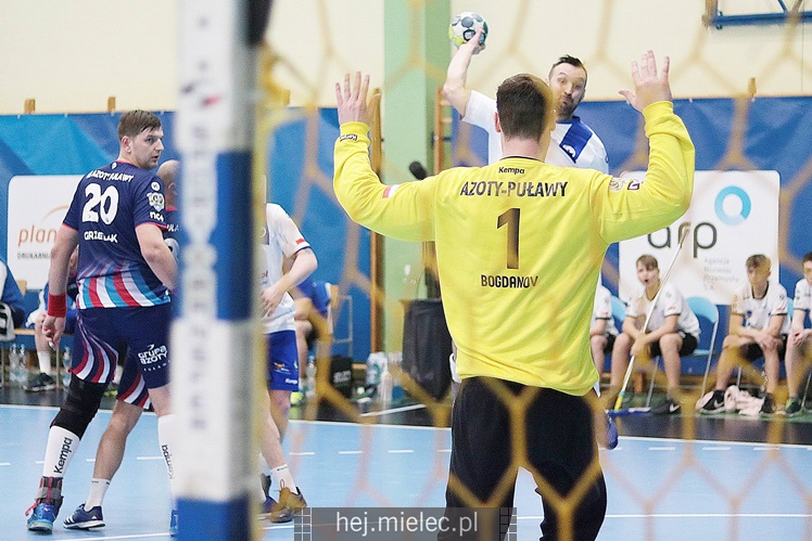 Piłka ręczna: SPR Stal Mielec ? Azoty Puławy 26:31 (14:16)