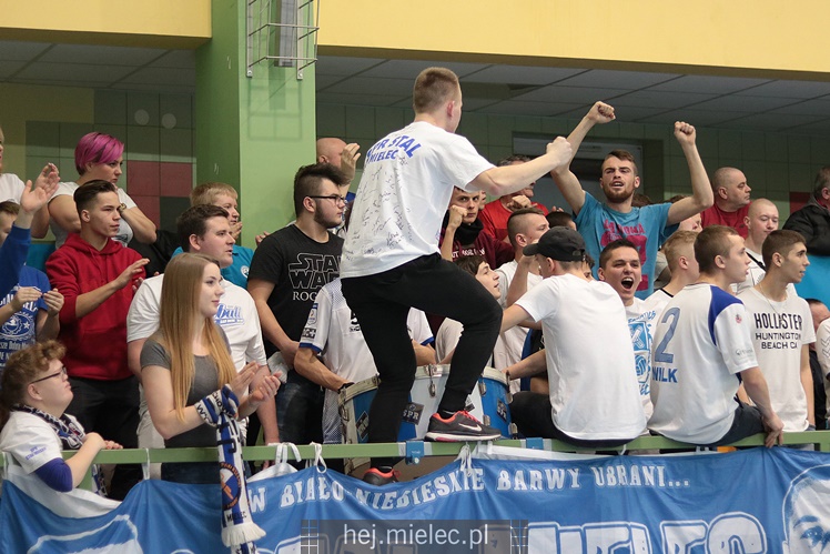 Piłka ręczna: SPR Stal Mielec ? Azoty Puławy 26:31 (14:16)
