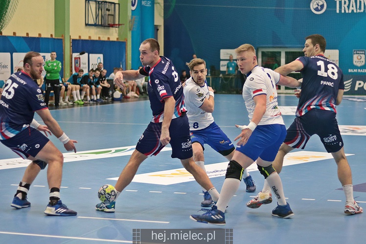 Piłka ręczna: SPR Stal Mielec ? Azoty Puławy 26:31 (14:16)