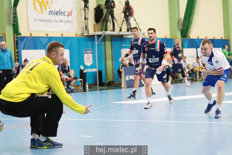 Piłka ręczna: SPR Stal Mielec ? Azoty Puławy 26:31 (14:16)