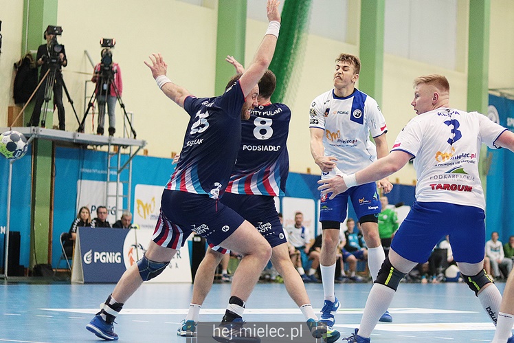 Piłka ręczna: SPR Stal Mielec ? Azoty Puławy 26:31 (14:16)