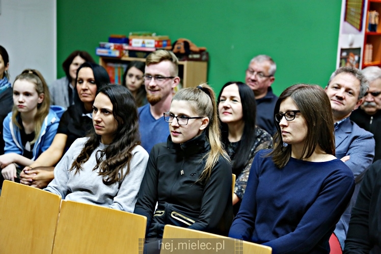 Spotkanie autorskie z Magdaleną Łączak