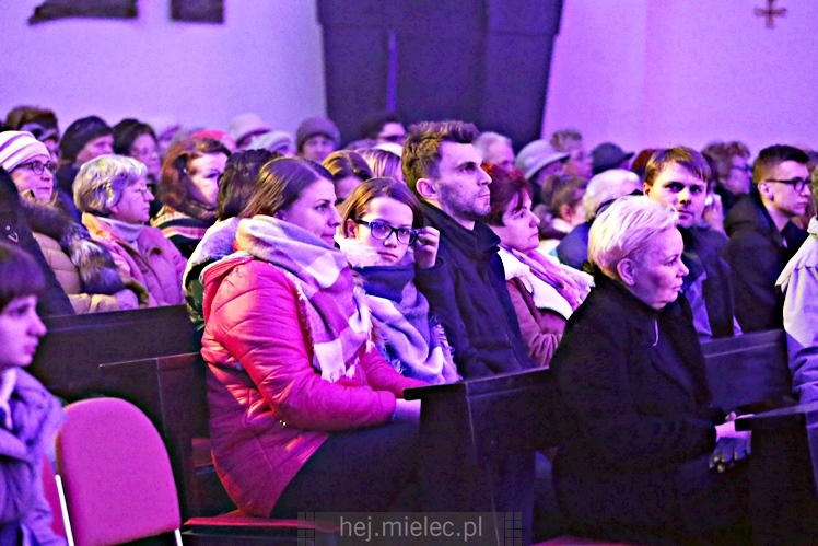 Kolędowanie z gwiazdami - Robert Janowski