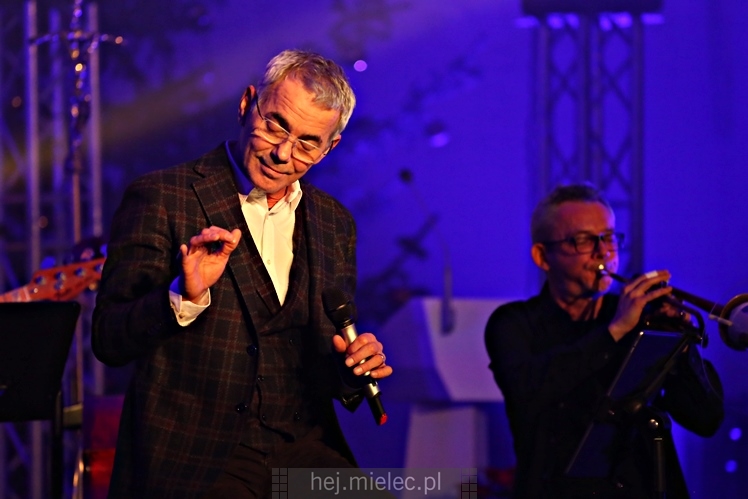 Kolędowanie z gwiazdami - Robert Janowski