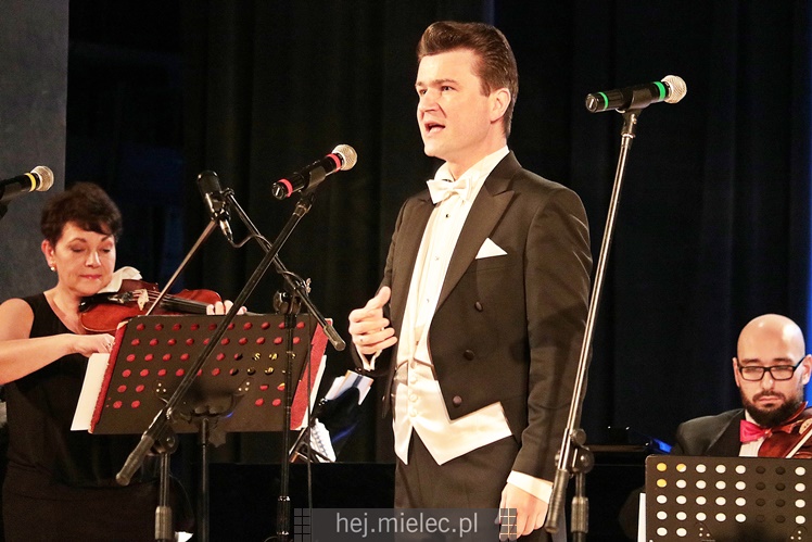 Wieczór z operetką, musicalem i humorem