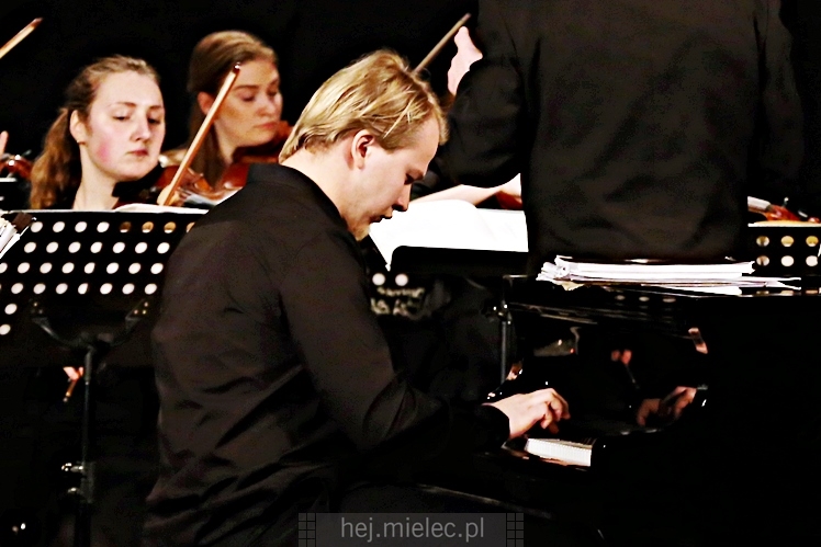 Koncert w ramach XIII Międzynarodowego Forum Pianistycznego ?Bieszczady bez granic?