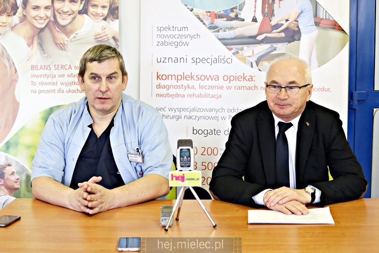 Zabieg kardiologiczny przy użyciu najnowocześniejszego angiografu w PAKS