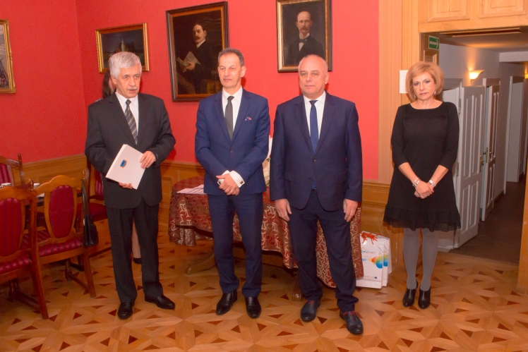 Medale za długoletnie pożycie małżeńskie trafiły do jedenastu par