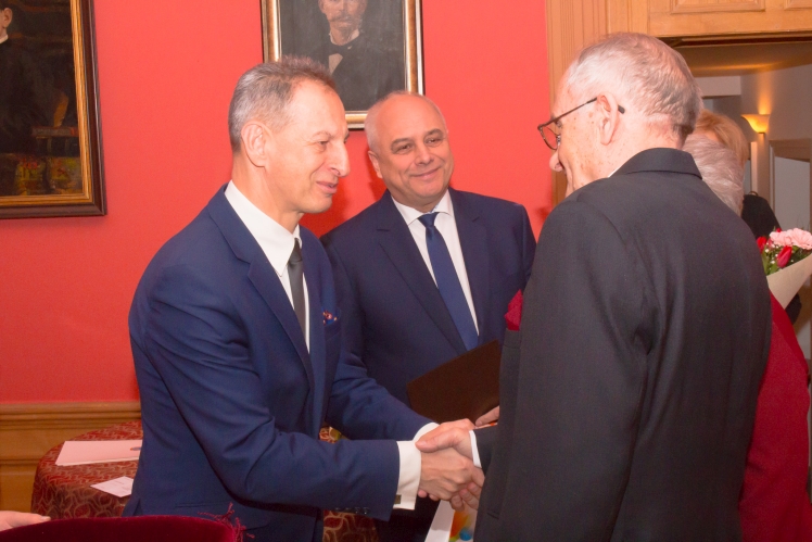 Medale za długoletnie pożycie małżeńskie trafiły do jedenastu par