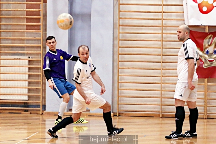 Futsal, 2. Liga Polska KF Stal Mielec ? Chuwdu Dukla 6:5