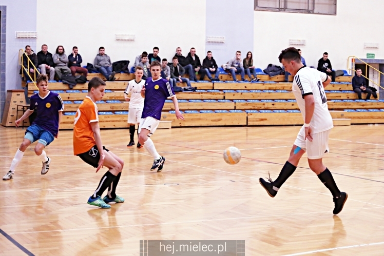 Futsal, 2. Liga Polska KF Stal Mielec ? Chuwdu Dukla 6:5