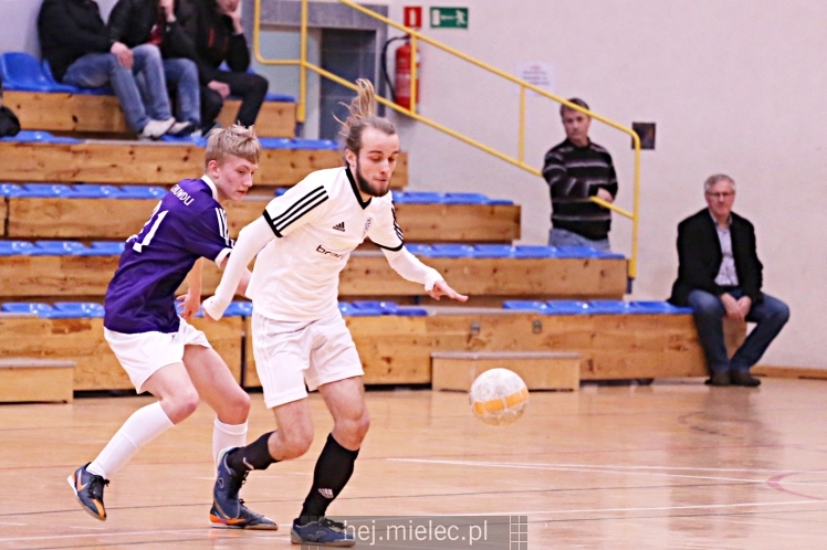 Futsal, 2. Liga Polska KF Stal Mielec ? Chuwdu Dukla 6:5