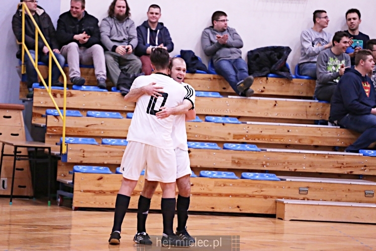 Futsal, 2. Liga Polska KF Stal Mielec ? Chuwdu Dukla 6:5