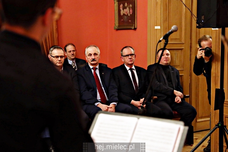 Uroczystość 40-lecia Muzeum Regionalnego w Mielcu i otwarcie wystawy Władysława Żurawskiego