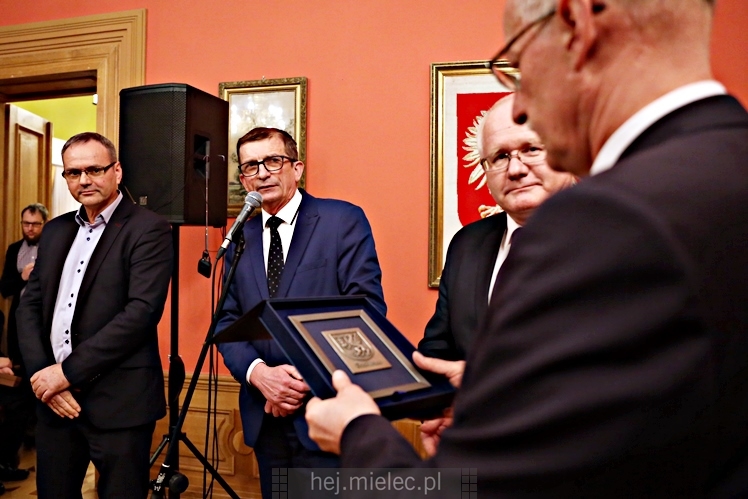 Uroczystość 40-lecia Muzeum Regionalnego w Mielcu i otwarcie wystawy Władysława Żurawskiego