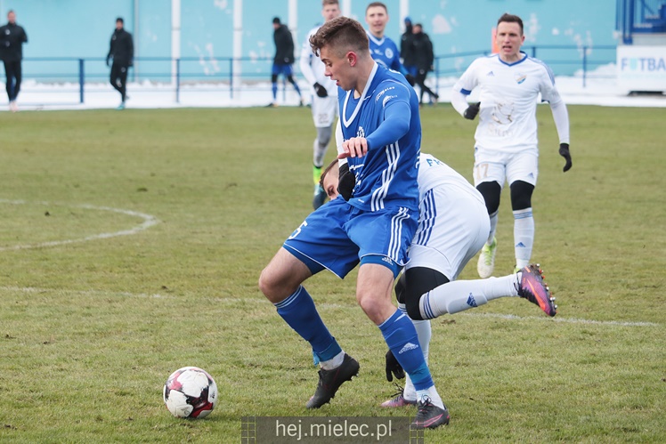 Sparing: FK POPRAD ? FKS STAL MIELEC 0:0