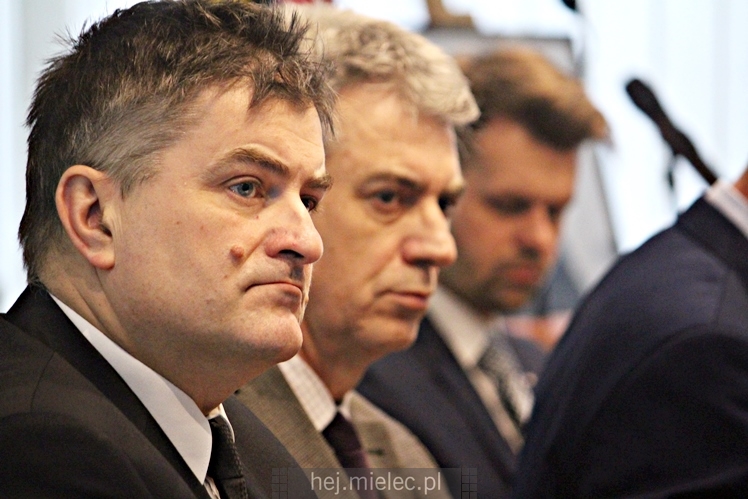 Radni pożegnali Prezydenta Miasta Mielca Daniela Kozdębę. Sesja Rady Miejskiej 28 lutego 2018