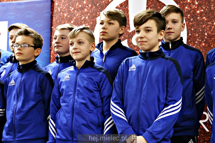 Biało-Niebieski Dzień Kobiet z FKS Stalą Mielec - część pierwsza