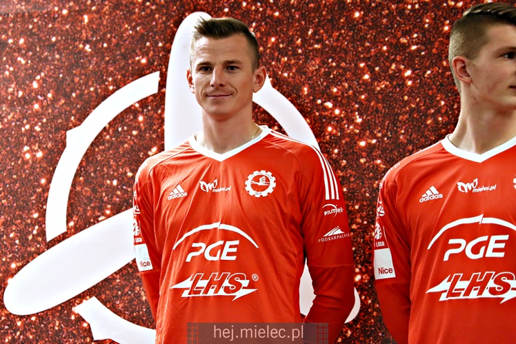 Biało-Niebieski Dzień Kobiet z FKS Stalą Mielec - część druga