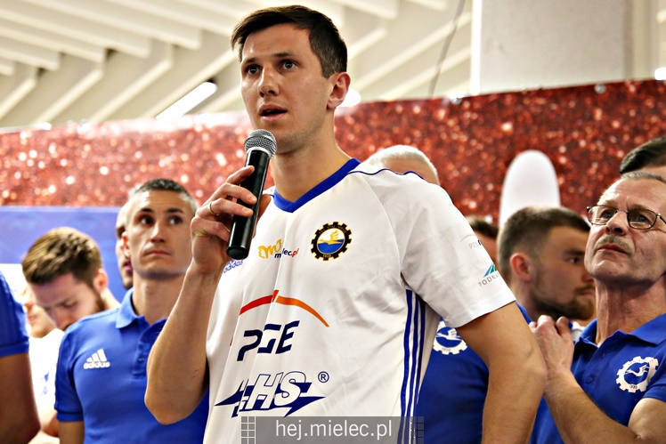Biało-Niebieski Dzień Kobiet z FKS Stalą Mielec - część druga