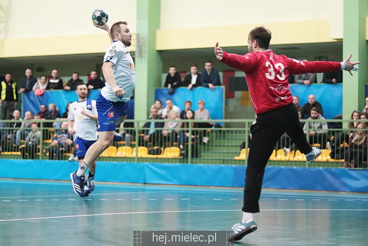 Dwie wygrane Stali z Meblami Wójcik