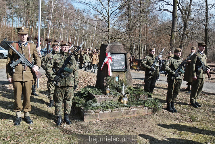 Uroczystości na Polanie Niezłomnych