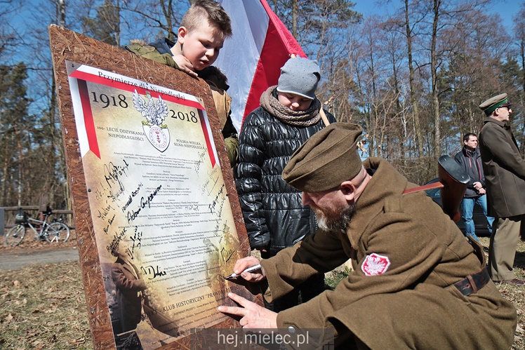Uroczystości na Polanie Niezłomnych