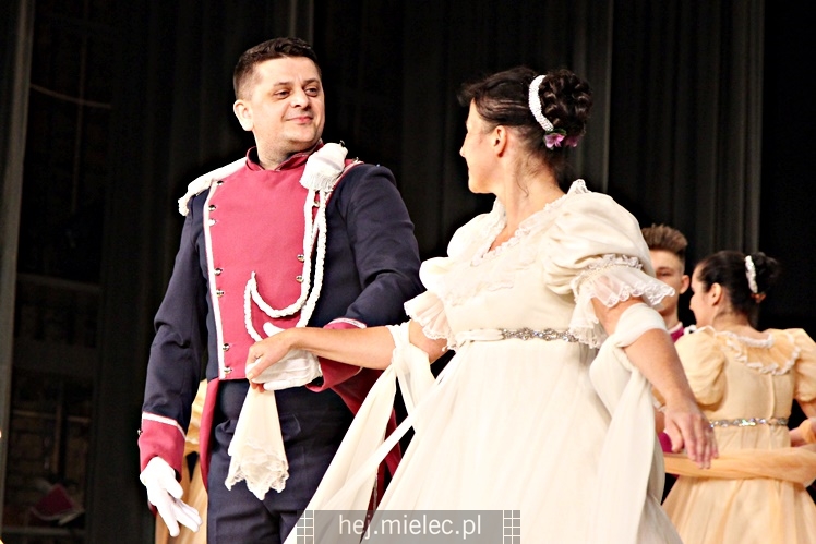 Koncert ?Folkowy Dzień Kobiet? Stowarzyszenia Seniorów ZPiT Rzeszowiacy