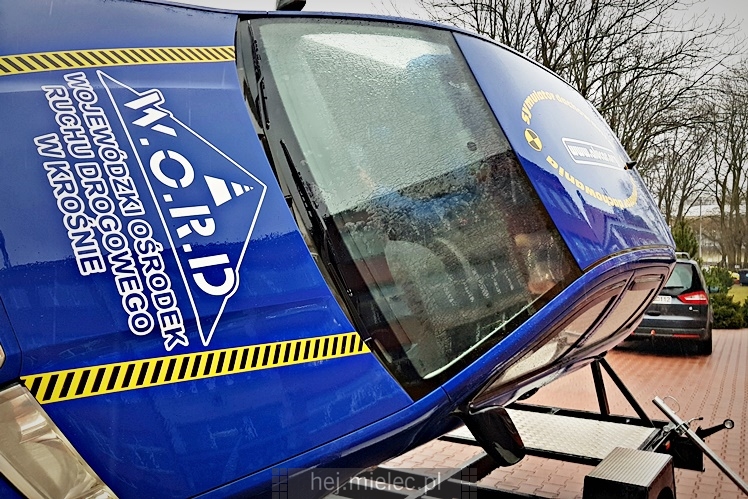 Policja zainaugurowała spotkania z młodymi kierowcami