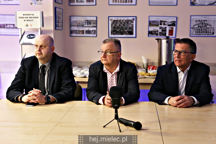 ARP oficjalnie otrzymała tytuł Partnera Akademii Piłkarskiej FKS Stal Mielec