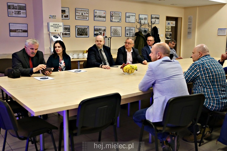 ARP oficjalnie otrzymała tytuł Partnera Akademii Piłkarskiej FKS Stal Mielec