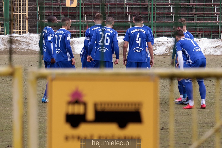 Korona Kielce - FKS Stal Mielec 0:2