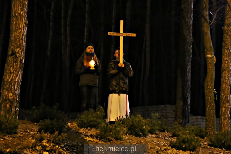 Drogi Krzyżowe ulicami Mielca