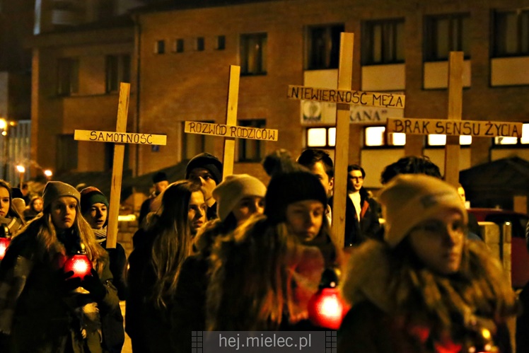 Drogi Krzyżowe ulicami Mielca