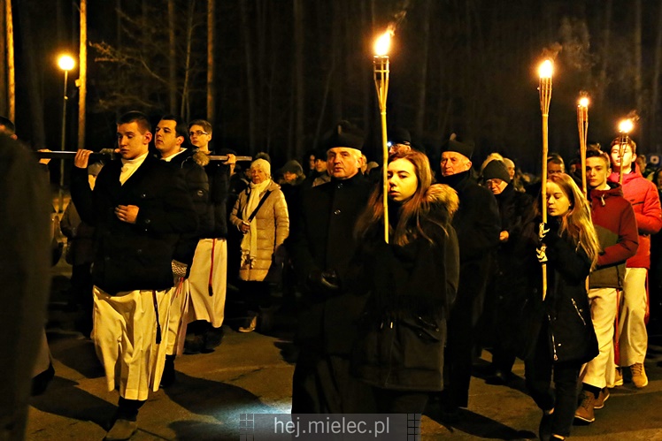 Drogi Krzyżowe ulicami Mielca