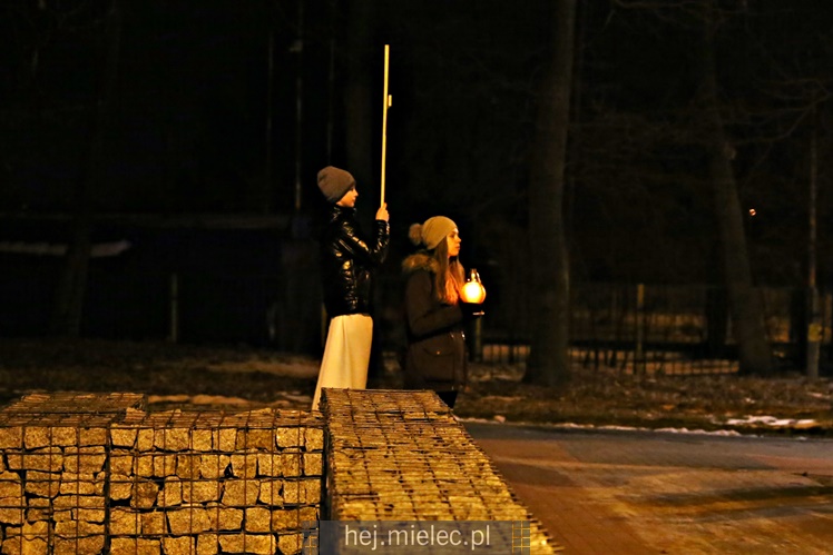 Drogi Krzyżowe ulicami Mielca