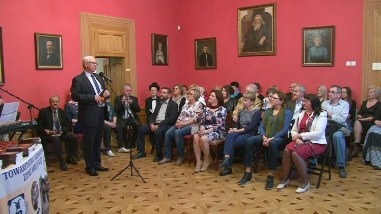 Promocja almanachu Mieleckiej Grupy Literackiej Słowo ?Schowane między słowami?