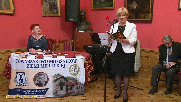 Promocja almanachu Mieleckiej Grupy Literackiej Słowo ?Schowane między słowami?
