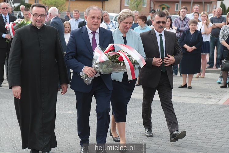 Nadanie imion Dębom Niezłomnych, inscenizacja bitwy NSZ - NKWD