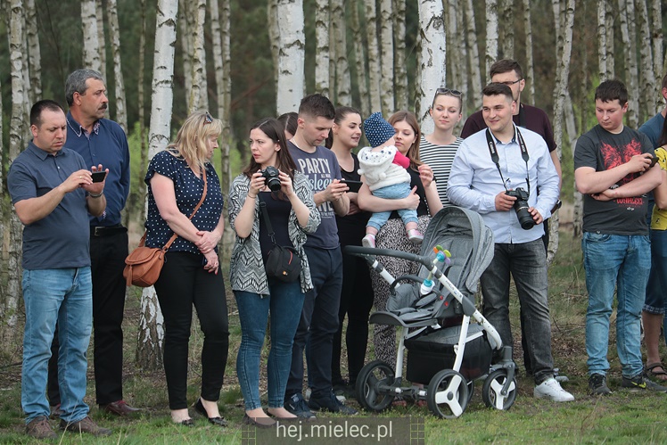 Nadanie imion Dębom Niezłomnych, inscenizacja bitwy NSZ - NKWD
