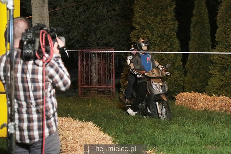 TVN nadawał na żywo z Tuszymy