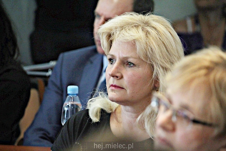 Nadzwyczajna sesja Rady Miejskiej w Mielcu z udziałem ministra środowiska