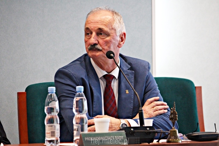 Nadzwyczajna sesja Rady Miejskiej w Mielcu z udziałem ministra środowiska