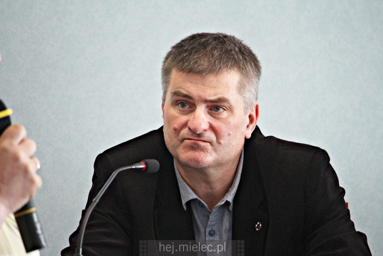Nadzwyczajna sesja Rady Miejskiej w Mielcu z udziałem ministra środowiska