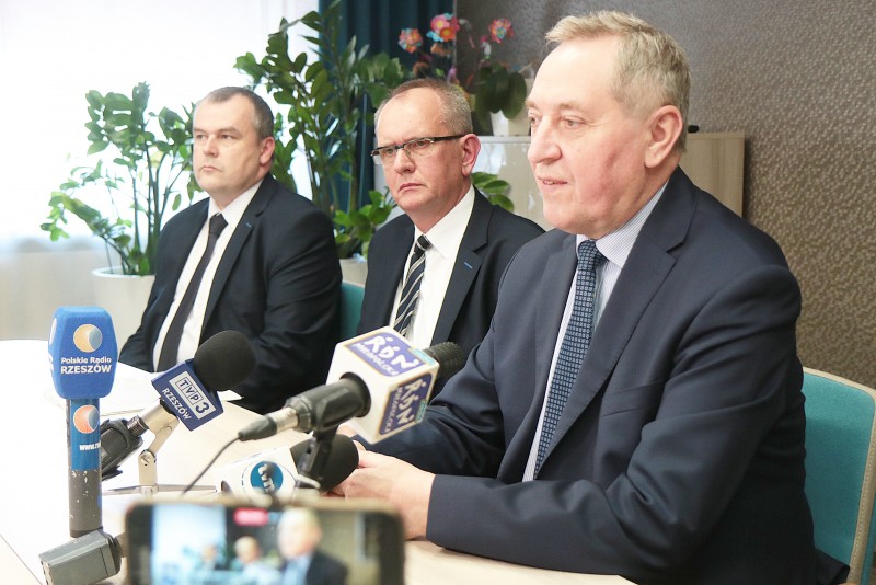 Nadzwyczajna sesja Rady Miejskiej w Mielcu z udziałem ministra środowiska